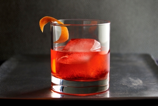 Grapefruit Negroni